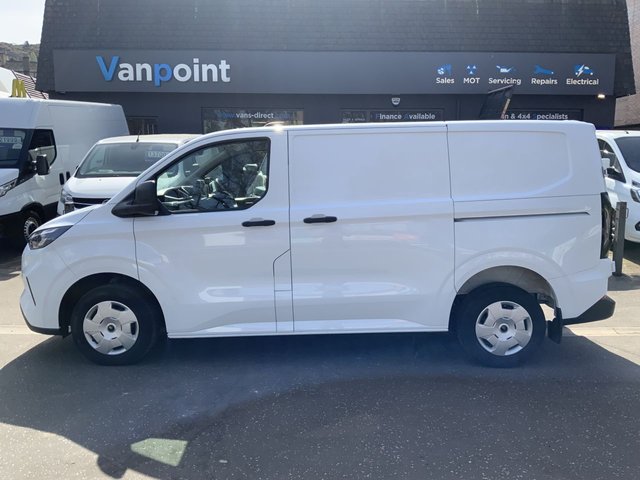 2024 Ford Transit Custom 2L Trend 5dr - Photo 7