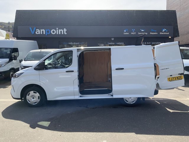 2024 Ford Transit Custom 2L Trend 5dr - Photo 10