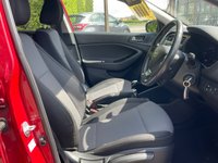 USED 2018 67 HYUNDAI I20 1.2 Premium Nav Hatchback 5dr Petrol Manual Euro 6 (84 ps) GREAT SERVICE HISTORY 7 SERVS