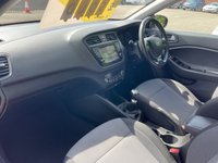 USED 2018 67 HYUNDAI I20 1.2 Premium Nav Hatchback 5dr Petrol Manual Euro 6 (84 ps) GREAT SERVICE HISTORY 7 SERVS
