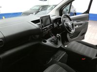 USED 2022 22 VAUXHALL COMBO LIFE 1.5 Turbo D SE XL MPV 5dr Diesel Manual 6Spd Euro 6 (s/s) (7 Seat) (100 ps) GENUINE LOW MILES 7 SEATS ANDROID APPLE CARPLAY CRUISE PARKING PARKING SENSORS 1 OWNER SERVICE HISTORY WARRANTY