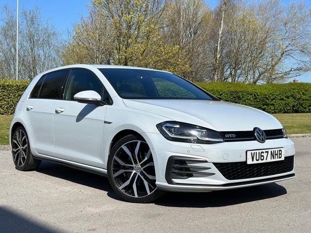 View our VOLKSWAGEN GOLF