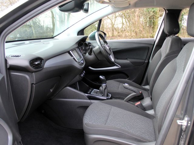 2017 VAUXHALL CROSSLAND X - Photo 2