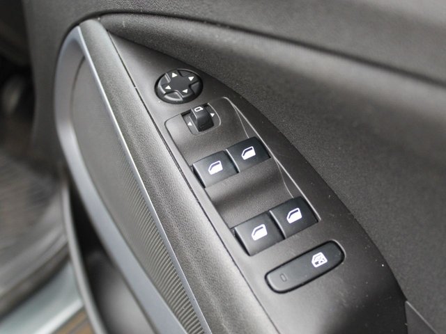 2017 VAUXHALL CROSSLAND X - Photo 12