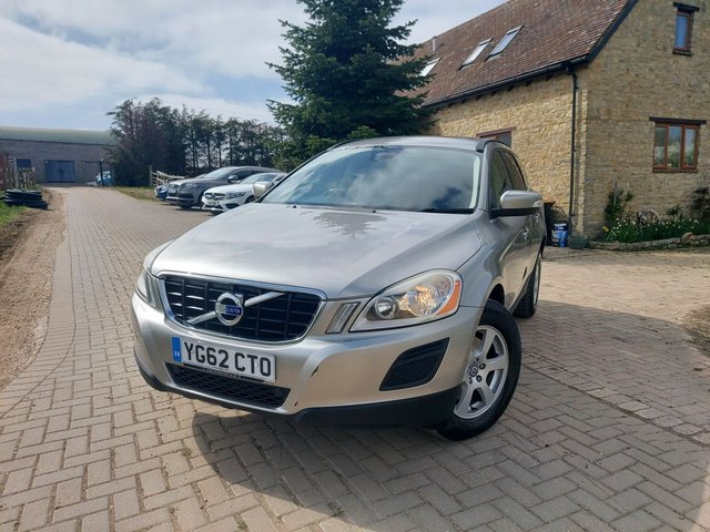 View our VOLVO XC60