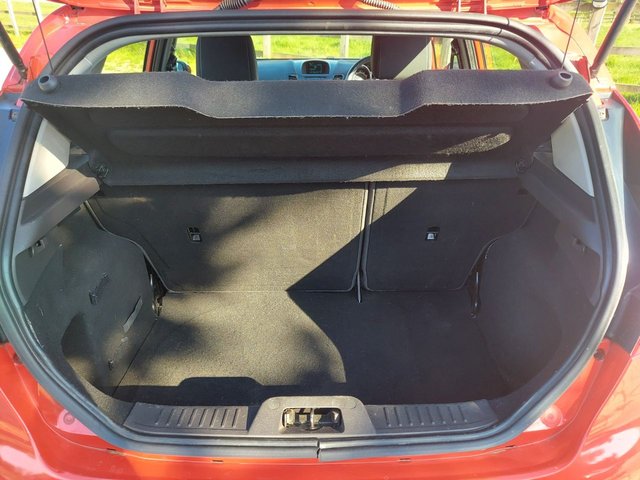 2014 FORD FIESTA - Photo 10