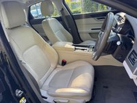 USED 2017 17 JAGUAR XF 2.0d Prestige Saloon 4dr Diesel Auto Euro 6 (s/s) (163 ps) Lane Assist, Heated Front and Rear Seats