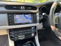 USED 2017 17 JAGUAR XF 2.0d Prestige Saloon 4dr Diesel Auto Euro 6 (s/s) (163 ps) Lane Assist, Heated Front and Rear Seats