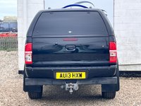 USED 2013 13 TOYOTA HI-LUX 3.0 D-4D Invincible Pickup Double Cab 4dr Diesel Manual 4WD Euro 5 (171 ps) www.suffolkcarcentre.co.uk - Located at Ilketshall