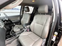 USED 2013 13 TOYOTA HI-LUX 3.0 D-4D Invincible Pickup Double Cab 4dr Diesel Manual 4WD Euro 5 (171 ps) www.suffolkcarcentre.co.uk - Located at Ilketshall