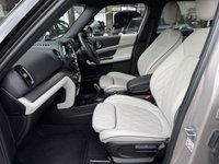 USED 2022 22 MINI COUNTRYMAN 1.5 Cooper Exclusive SUV 5dr Petrol Steptronic Euro 6 (s/s) (136 ps) Camera | Head Up | Auto Tailgate