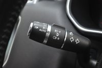 USED 2017 66 LAND ROVER RANGE ROVER SPORT 3.0 SD V6 HSE Dynamic SUV 5dr Diesel Auto 4WD Euro 6 (s/s) (306 ps) &pound;20k Extras, Panoramic Roof, Apple CarPlay