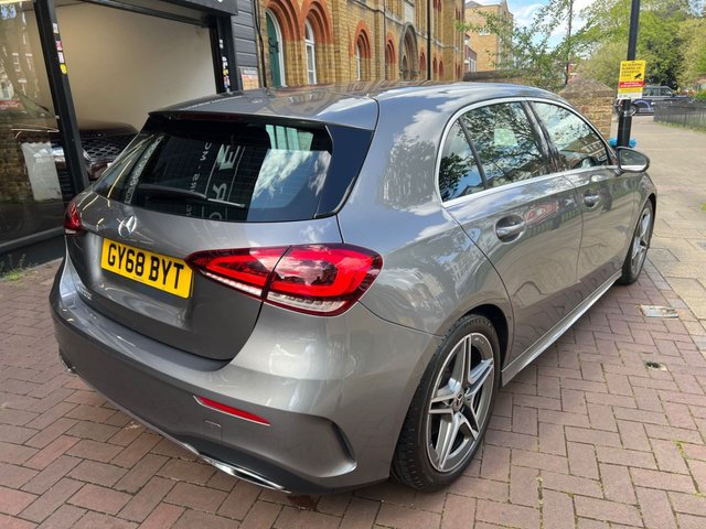 2018 MERCEDES-BENZ A-CLASS 2018 1.3 A200 AMG Line Hatchback 5dr Petrol 7G-DCT Euro 6 (s/s) (163 ps) - Photo 4