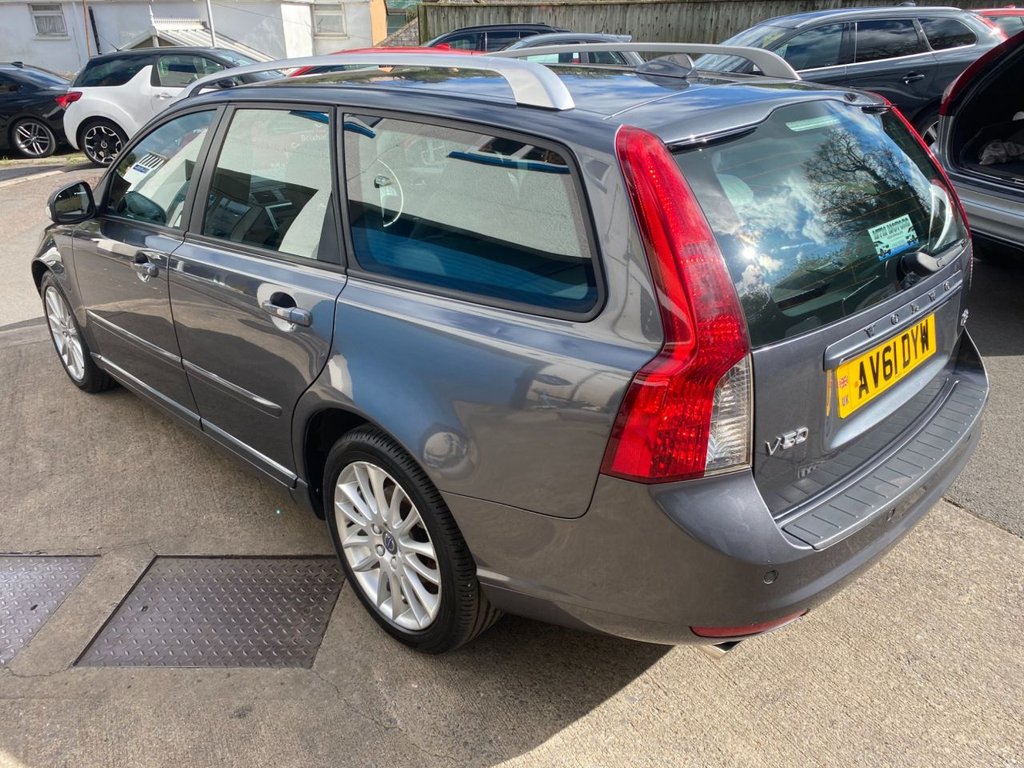 USED 2011 61 VOLVO V50 2.0 D3 SE Lux Edition Estate 5dr Diesel Geartronic Euro 5 (150 ps) HEATED SEATS + SAT NAV