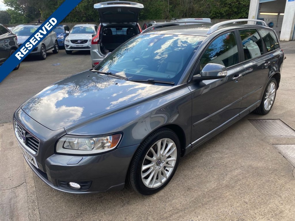 USED 2011 61 VOLVO V50 2.0 D3 SE Lux Edition Estate 5dr Diesel Geartronic Euro 5 (150 ps) HEATED SEATS + SAT NAV