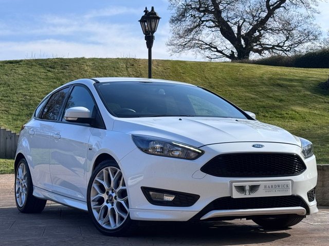 2017 67 Ford Focus 1.5 TDCi ST-Line Hatchback 5dr Diesel Manual Euro 6 (s/s) (120 ps)