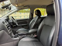USED 2006 06 FORD FOCUS 1.6 Titanium Hatchback 5dr Petrol Manual (155 g/km, 113 bhp) 