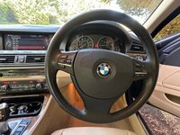 USED 2013 13 BMW 5 SERIES 3.0 530d SE Saloon 4dr Diesel Auto Euro 5 (s/s) (258 ps) SAT NAV,LEATHER,MEDIA PACKAGE