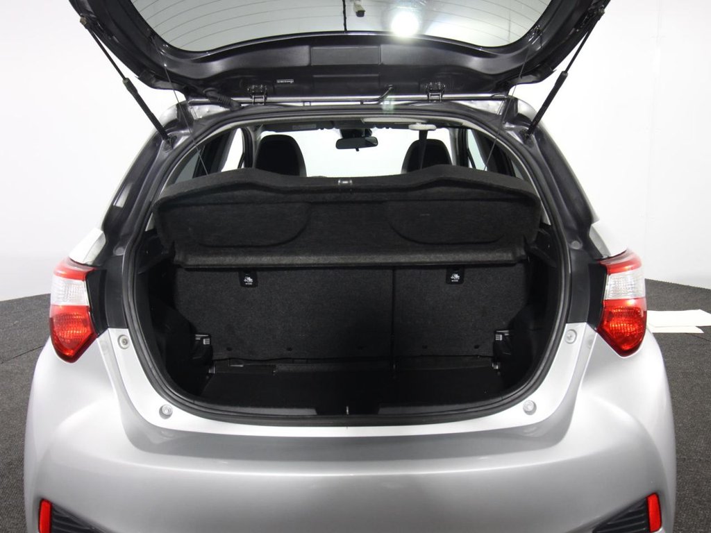 USED 2019 69 TOYOTA YARIS 1.5 VVT-i Y20 Hatchback 5dr Petrol Manual Euro 6 (111 ps) CRUISE CONTROL - DAB RADIO