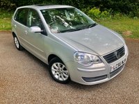 USED 2006 56 VOLKSWAGEN POLO 1.4 SE Hatchback 5dr Petrol Automatic (185 g/km, 74 bhp) ONLY 1 FAMILY OWNED- WITH 33,000 MILES///GREAT HISTORY -CAMBELT RECENTLY RENEWED -X15 SERVICE STAMPS///FACTORY ELECTRIC TILT/SLIDE SUNROOF//REAR PARK SENSORS//HEADLAMP WASHERS//X2 REMOTE LOCK KEYS// LEATHER GEAR KNOB/STEERING WHEEL/HANDBRAKE//HEATED FRONT SEATS///ULEZ COMPLIANT///// ONLY 1 FAMILY OWNED- WITH 33,000 MILES///GREAT HISTORY -CAMBELT RECENTLY RENEWED -X15 SERVICE STAMPS///FACTORY ELECTRIC TILT/SLIDE SUNROOF//REAR PARK SENSORS//HEADLAMP WASHERS//X2 REMOTE LOCK KEYS// LEATHER GEAR KNOB/STEERING WHEEL/HANDBRAKE/HEATED FRONT SEATS///ULEZ COMPLIANT
