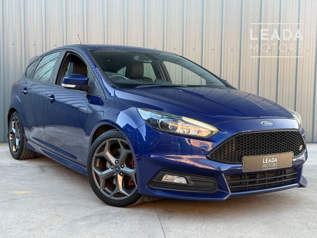 2015 15 Ford Focus ST-3 2.0T EcoBoost Hatchback 5dr Petrol Manual Euro 6 (s/s) (250 ps)