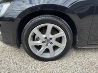 USED 2015 15 VOLVO V60 1.6 D2 SE Nav Estate 5dr Diesel Powershift Euro 5 (s/s) (115 ps) CAMBELT REPLACED AT 62,471