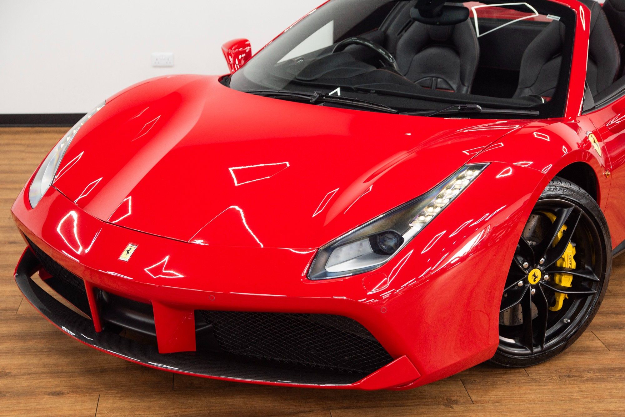 USED 2017 17 FERRARI 488 3.9T V8 Spider 