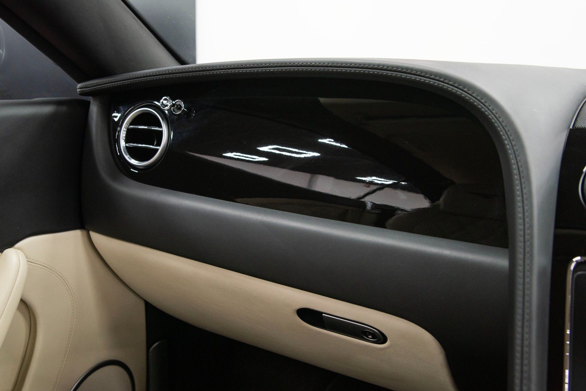 USED 2012 C BENTLEY CONTINENTAL 4.0 V8 GT 