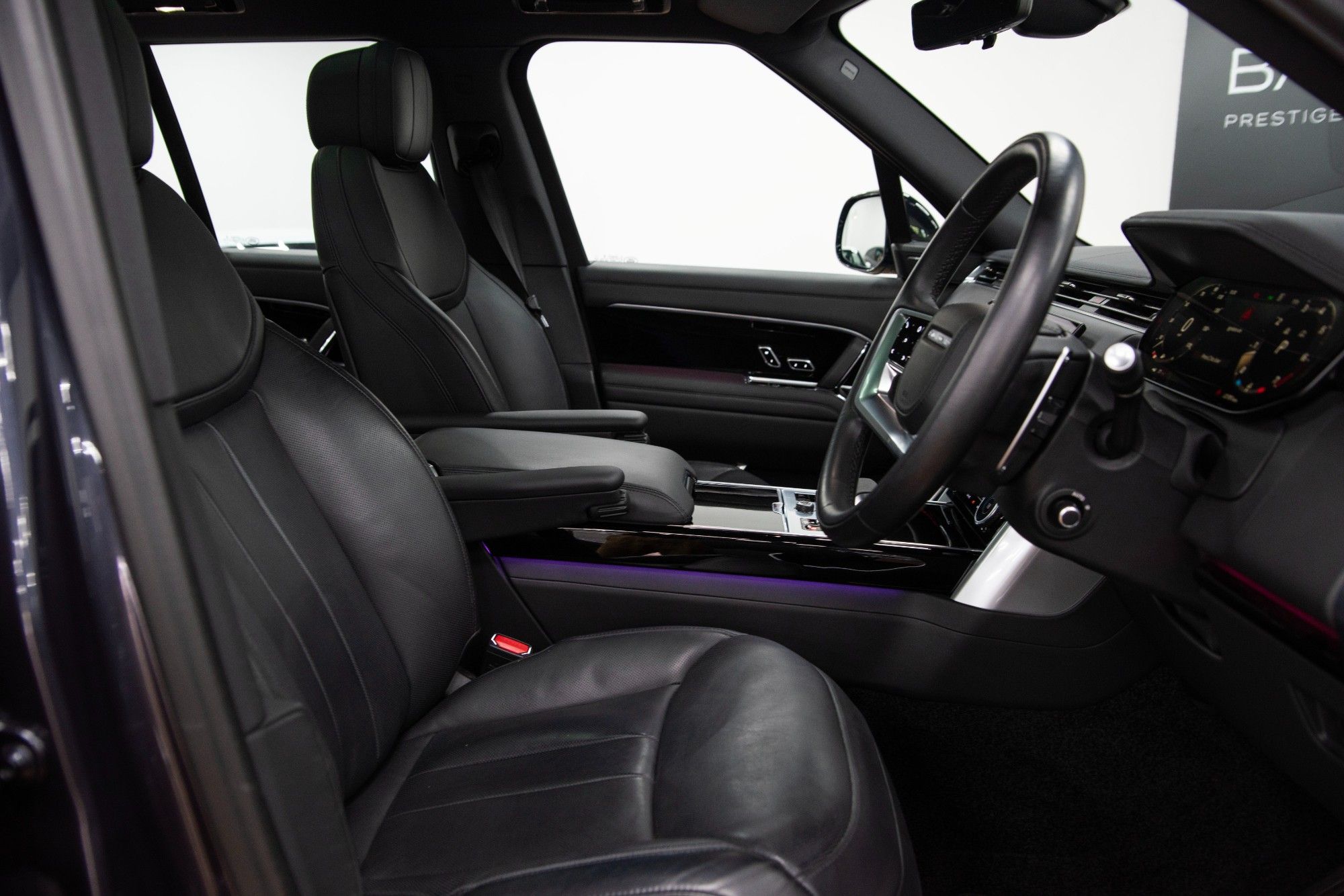 USED 2023 72 LAND ROVER RANGE ROVER 3.0 P400 MHEV HSE SUV