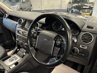 USED 2015 15 LAND ROVER DISCOVERY 4 3.0 SD V6 HSE SUV 5dr Diesel Auto 4WD Euro 5 (s/s) (255 bhp) UK DELIVERY FLAT FEE &pound;175 (SUBJECT TO DEAL) *OVER 100 IMAGES ON OUR WEBSITE*BESPOKE FINANCE ARRANGED*PART EXCHANGE WELCOME*ALL VEHICLES HPI CLEAR