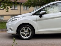 USED 2011 61 FORD FIESTA 1.25 Zetec Hatchback 3dr Petrol Manual (129 g/km, 81 bhp) 