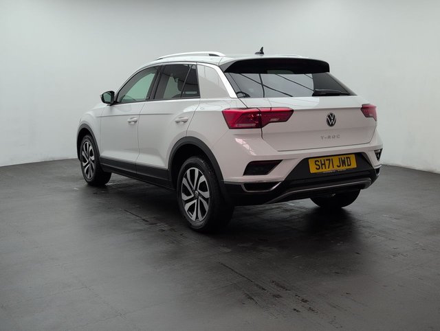 USED 2022 71 Volkswagen T-Roc 1.5 TSI Evo Active Suv 5dr Petrol DSg Euro 6 (s/S) (150 Ps) - Sat Nav + Climate Control