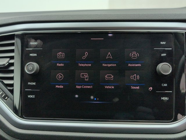 USED 2022 71 Volkswagen T-Roc 1.5 TSI Evo Active Suv 5dr Petrol DSg Euro 6 (s/S) (150 Ps) - Sat Nav + Climate Control