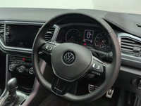 USED 2022 71 Volkswagen T-Roc 1.5 TSI Evo Active Suv 5dr Petrol DSg Euro 6 (s/S) (150 Ps) - Sat Nav + Climate Control