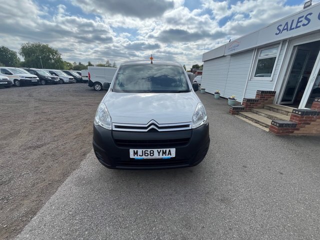 View our CITROEN BERLINGO