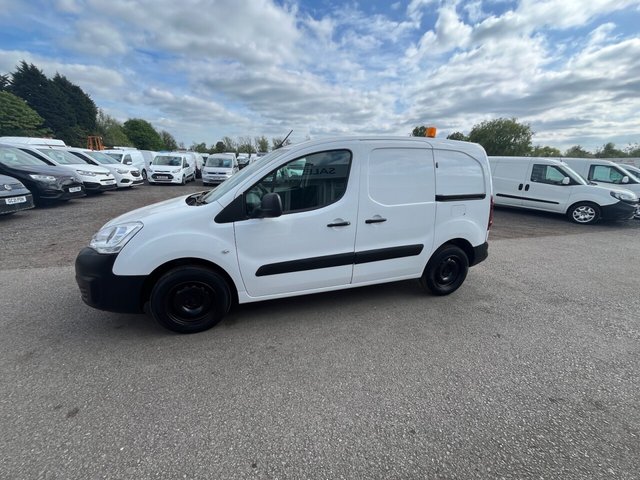 View our CITROEN BERLINGO