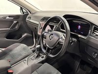 USED 2018 18 VOLKSWAGEN TIGUAN 2.0 TDI SEL SUV 5dr Diesel DSG Euro 6 (s/s) (150 ps) Glass Sunroof