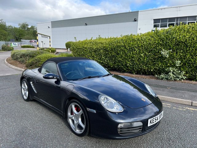 2005 54 Porsche Boxster S 3.2 2dr Petrol Manual (277 g/km, 350 bhp)-Superb Example-Finished In Atlas Grey Metallic-Heated Black Leather Upholstery-6 Speed Manual-Climate Control-Updated Head Unit-Nice Example With Great Service History.