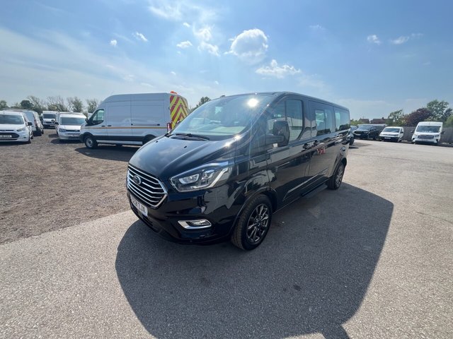 View our FORD TOURNEO CUSTOM