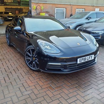 2018 PORSCHE PANAMERA