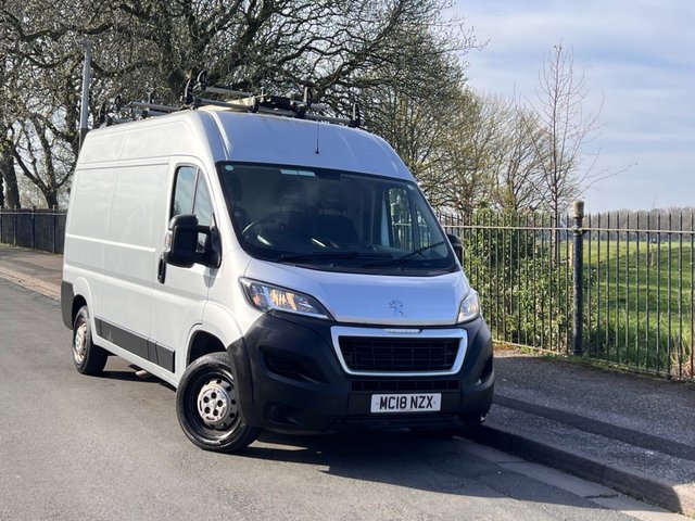 View our PEUGEOT BOXER