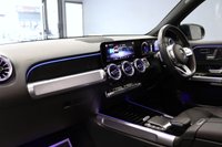USED 2022 22 MERCEDES-BENZ GLB 200 1.3 AMG LINE PREMIUM PLUS 2 1 OWNER PAN ROOF 7 SEATER CAMERA