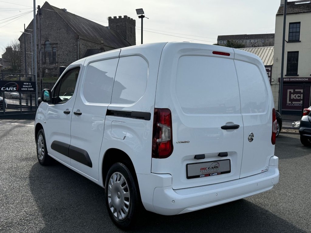 USED 2021 VAUXHALL COMBO 1.5 Turbo D 2000 Sportive Panel Van 4dr Diesel Manual L1 H1 Euro 6 (100 ps) GRET SPEC,VERY CLEAN VAN