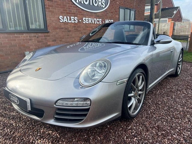 View our PORSCHE 911