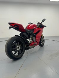 USED 2015 15 DUCATI 1299 PANIGALE 1299 S Super Sports Petrol Manual Euro 3 (197 ps) 