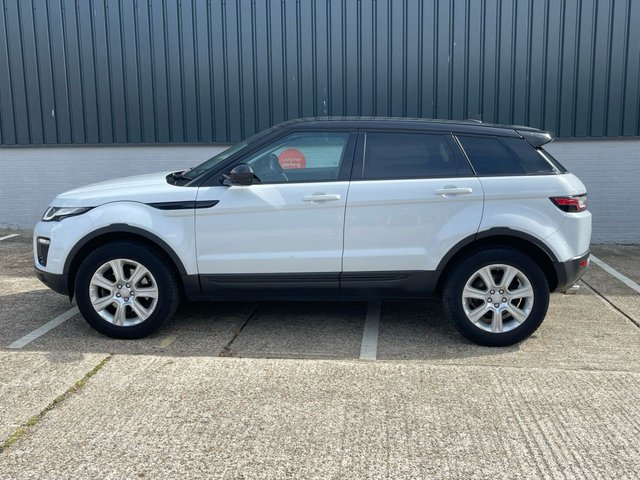 View our LAND ROVER RANGE ROVER EVOQUE
