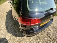 USED 2019 19 VOLKSWAGEN GOLF 1.6 TDI SE Nav Estate 5dr Diesel Manual Euro 6 (s/s) (115 ps) METALLIC BLACK,SE NAV,ALLOYS,AIRCON