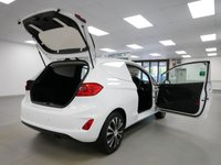 USED 2020 20 FORD FIESTA VAN 1.5 TDCI 85 BHP 3DR ( AIR CON / SAT NAV ! ) 1 OWNER | AIR CON | FACTORY SAT NAV !