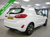 USED 2020 20 FORD FIESTA VAN 1.5 TDCI 85 BHP 3DR ( AIR CON / SAT NAV ! ) 1 OWNER | AIR CON | FACTORY SAT NAV !