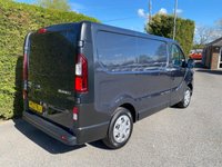 USED 2022 22 RENAULT TRAFIC  S28 SWB BUSINESS 2.0DCI 130PS One Company Owner, 19000 Miles, Popular Model with Low Miles & Metallic Paint!
